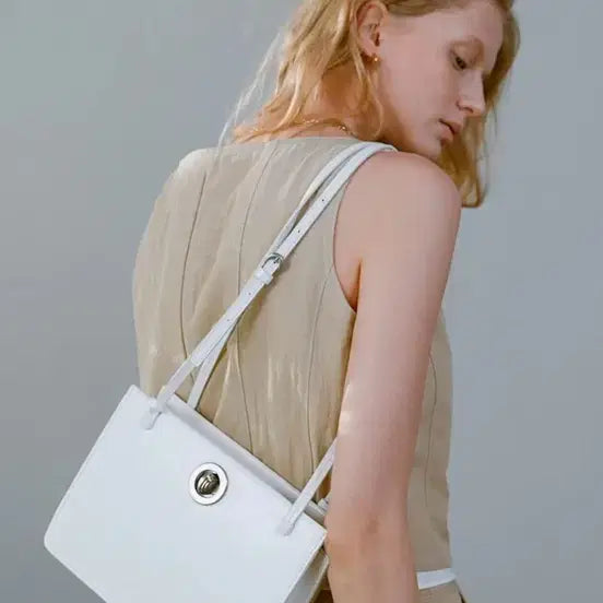 [BUNJANG] L'EVVRE Sac Chapeau Fontaine Bag / 루에브르 삭드 퐁텐느/ 구매가 27만원대