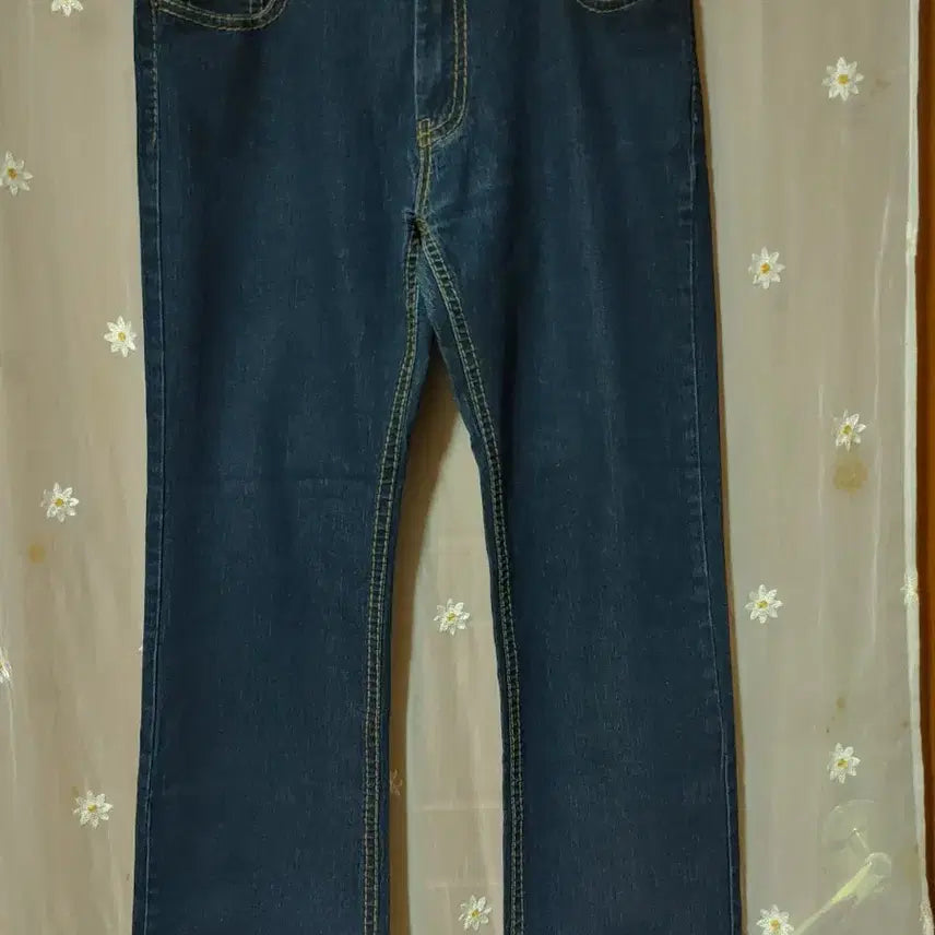 [BUNJANG] Dark Wash Bootcut Jeans (34 Inch) / 진 청바지 (34 inch)