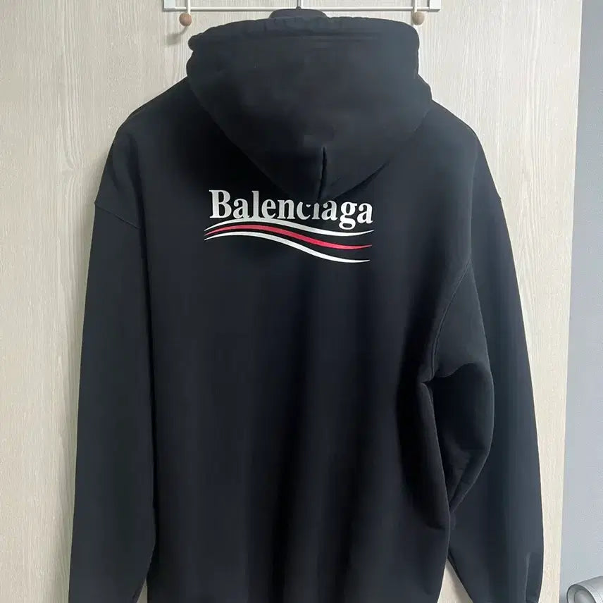 [BUNJANG] Balenciaga Wave Logo Hoodie Black / [극미중고,명품세탁완료] 발렌시아가 웨이브로고 후드 블랙