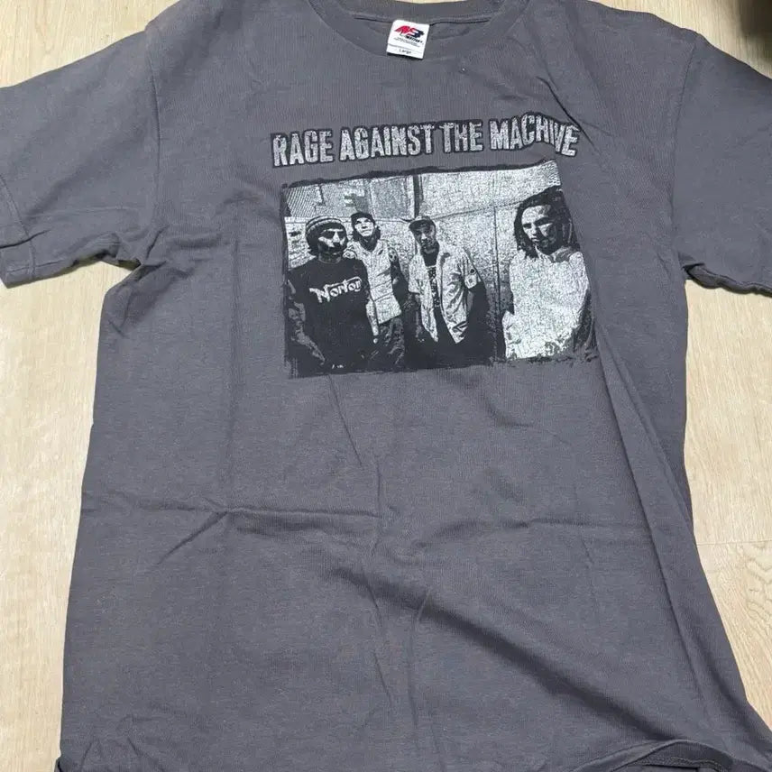 [BUNJANG] Rage Against The Machine RAT M Band T-Shirt Size L / 레이지 어게인스트 더 머신 ratm 밴드티