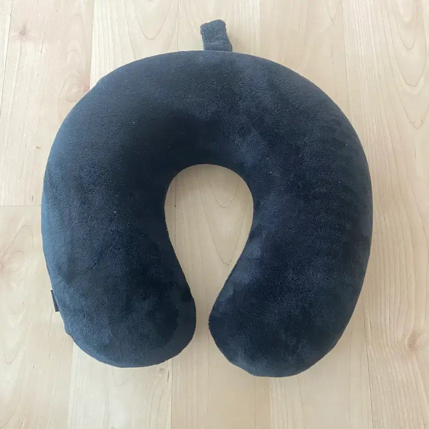 [BUNJANG] Travel Neck Pillow with Hook / 여행용 목배게 고리 있음