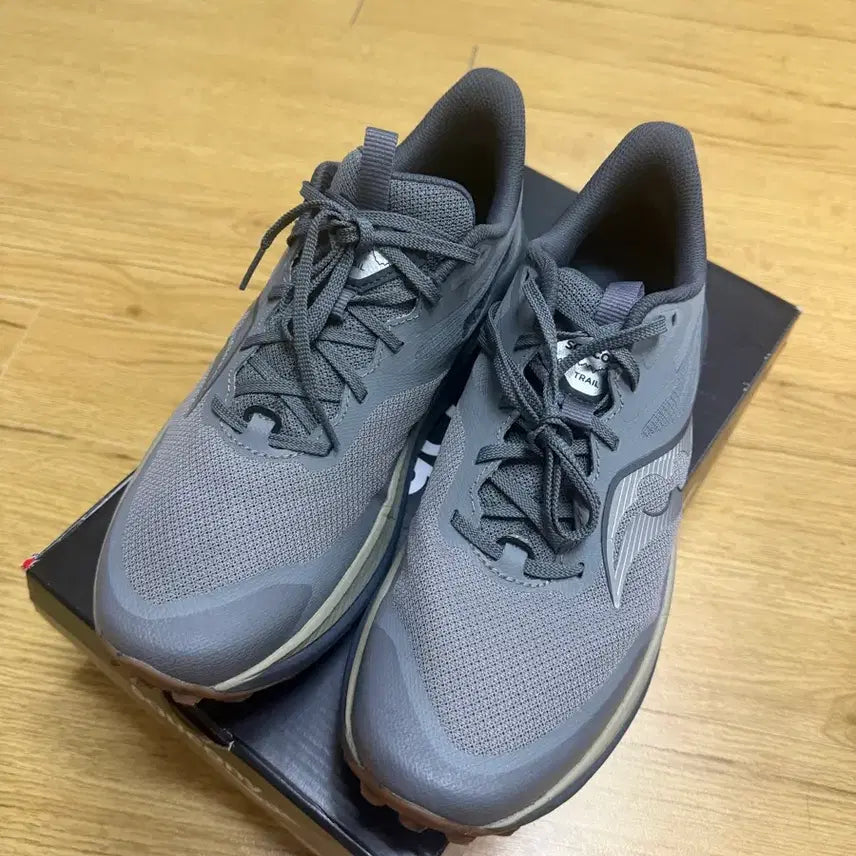 [BUNJANG] Saucony Exodus Ultra 3 Trail Running Shoes / [290]써코니 엑소더스 울트라 3 (트레일 러닝화)
