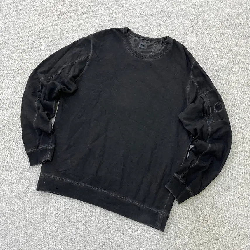 [BUNJANG] CP Company Garment Sweatshirt 0526M / 105 씨피컴퍼니 가먼트 맨투맨 0526M