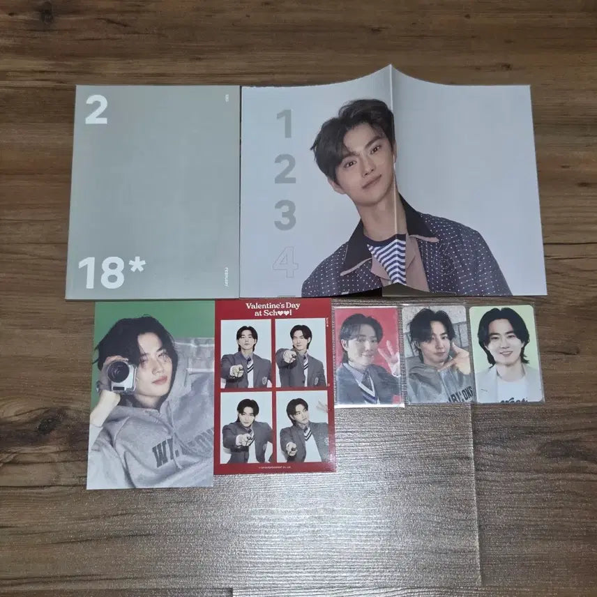 [BUNJANG] EXO SUHO 2024 Season's Greetings Postcard Set Photocard / 엑소 수호 시즌그리팅 시그 엽서 네컷 포카 김준면