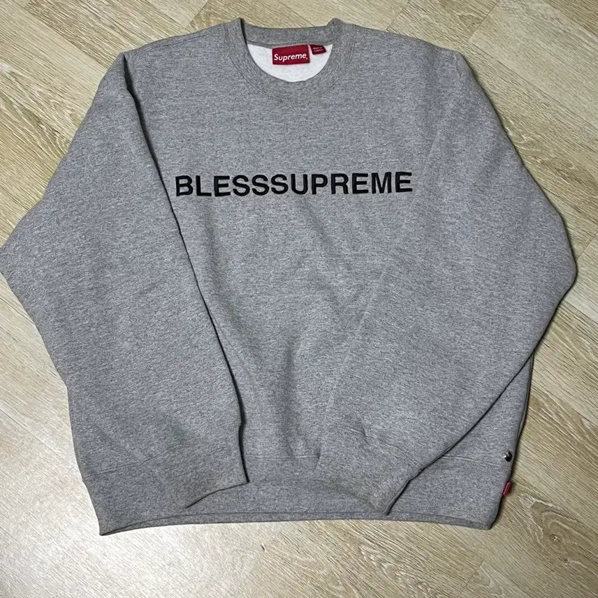 [BUNJANG] Supreme x Bless Crewneck Header Grey / 슈프림 x 블레스 크루넥 헤더 그레이