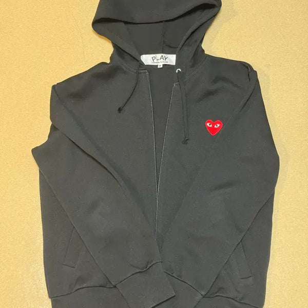 [BUNJANG] Comme des Garçons Hooded Zip-Up Sweatshirt / 새것과 동일한 상태 좋은 꼼데 후드집업