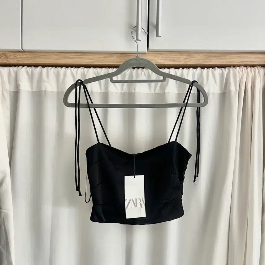 [BUNJANG] Zara Satin Club Top Black / 자라 새틴 클럽탑
