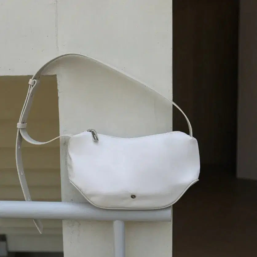 [BUNJANG] Mukoo & Ebony Nylon Shoulder & Crossbody Bag / 무쿠앤에보니