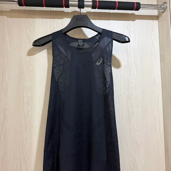 [BUNJANG] Asics Metarun Singlet S / 아식스 메타런 싱글렛 S