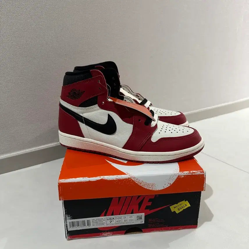 [BUNJANG] Air Jordan 1 Retro High OG Chicago 2022 / 조던1 레트로 하이 OG 시카고 2022 255