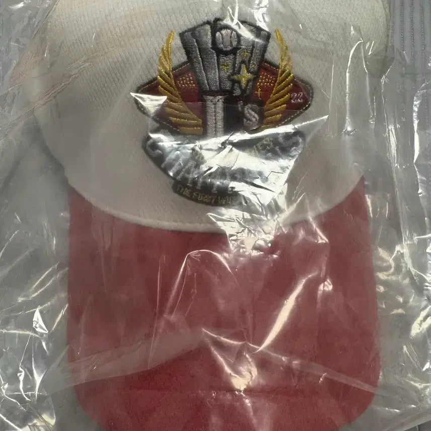 [BUNJANG] SSG Landers 2022 Championship Hat (Sealed) / SSG랜더스  22 우승 모자 미개봉 새상품 정가판매