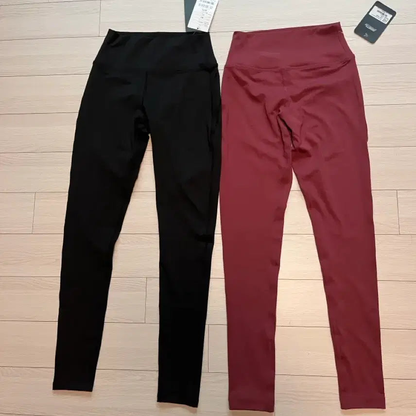 [BUNJANG] STL Daily 9/10 Length Leggings (Black/Burgundy, WS Size) / STL 레깅스 블랙/버건디 새상품