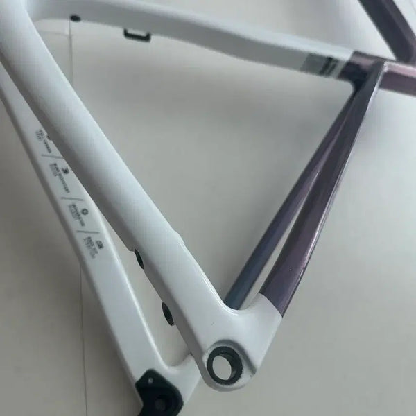 [BUNJANG] 2024 Cello Cain D7 Carbon Road Bike Frame Set (XL) / 2024 첼로 케인 D7 로드자전거 카본 프레임(7월 31일 까지)