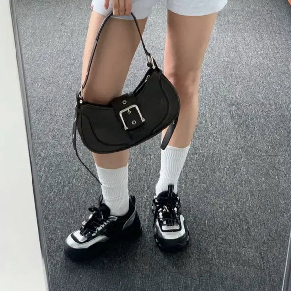 [BUNJANG] MarkMok Bebe Casual Heart Lace-up Sneakers 4cm / 마크모크 Bebe 3Color 캐쥬얼 하트 레이스업 스니커즈 4cm