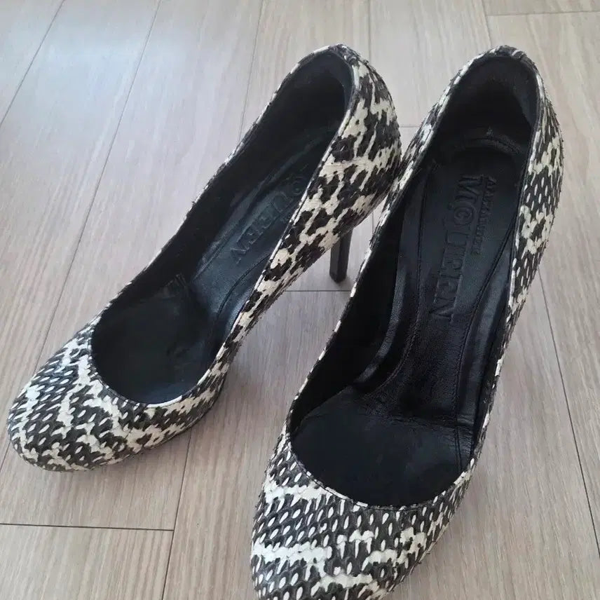 [BUNJANG] Alexander McQueen Snake Print Pumps / 알렉산더맥퀸 뱀피 패턴 펌프스힐