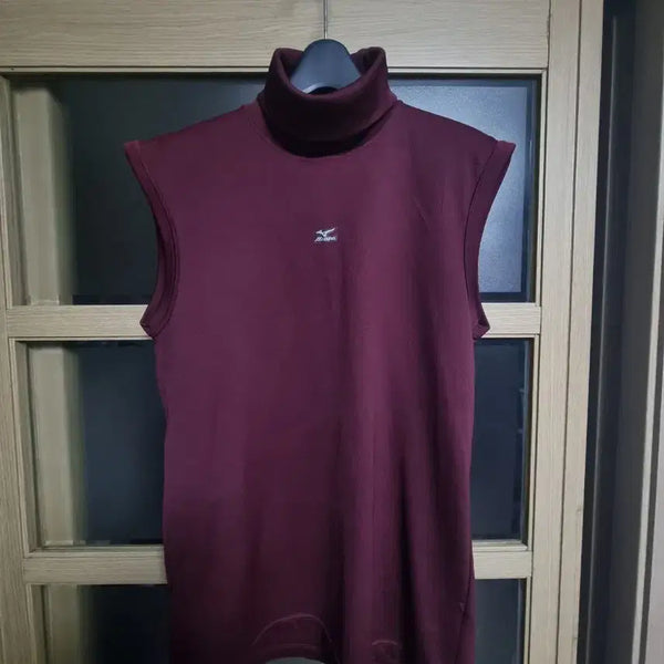 [BUNJANG] Mizuno Baseball Sleeveless Mock Neck T-Shirt / 미즈노 야구 반팔 목폴라 민소매 티셔츠 m