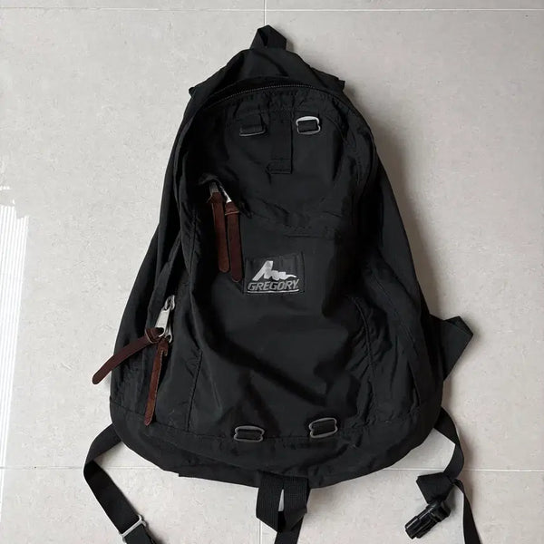 [BUNJANG] 90s Vintage Gregory Daypack Backpack Black / 90s vintage 그레고리 백팩 데이백 블랙