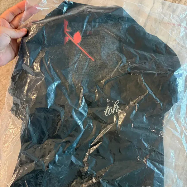 [BUNJANG] Toh Dollytop Goth Black T-Shirt with Puff Sleeves (Sealed) / 미개봉 새상품 toh 돌리탑 고스 블랙 반팔티셔츠 퍼프소매