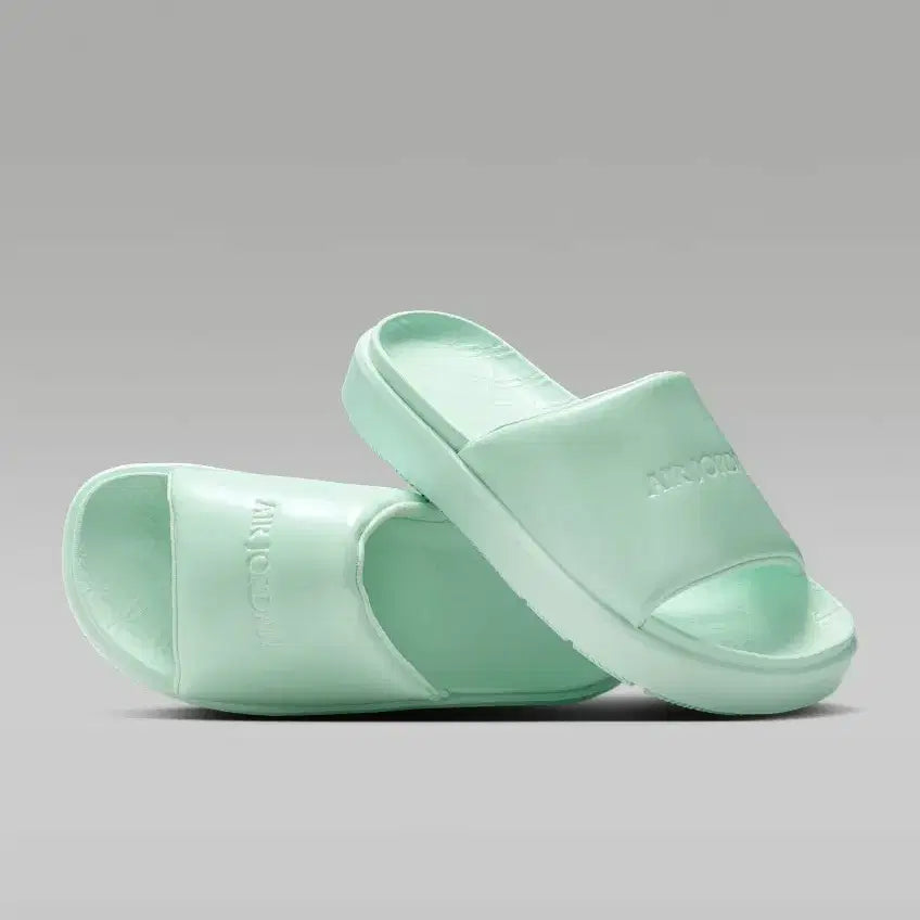 [BUNJANG] Nike Jordan Sophia Slide Sandals (Mint) / (새제품)조던 소피아 슬리퍼 240