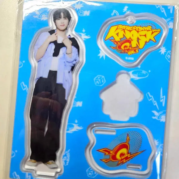 [BUNJANG] BOYNEXTDOOR Taesan House Acrylic Charm / 보넥도 태산 아크릴 일본 성호리우재현태산이한운학