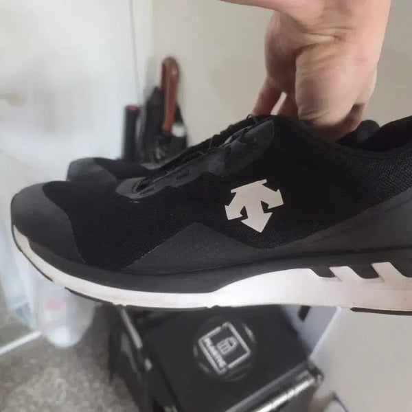 [BUNJANG] Descente Black Men's Running Shoes / 데상트 블랙 남성 운동화 런닝화 270