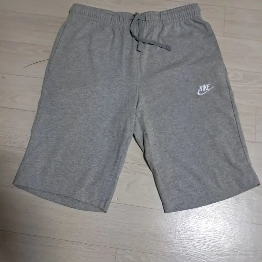[BUNJANG] Nike Grey Sweat Shorts / 나이키 반버지