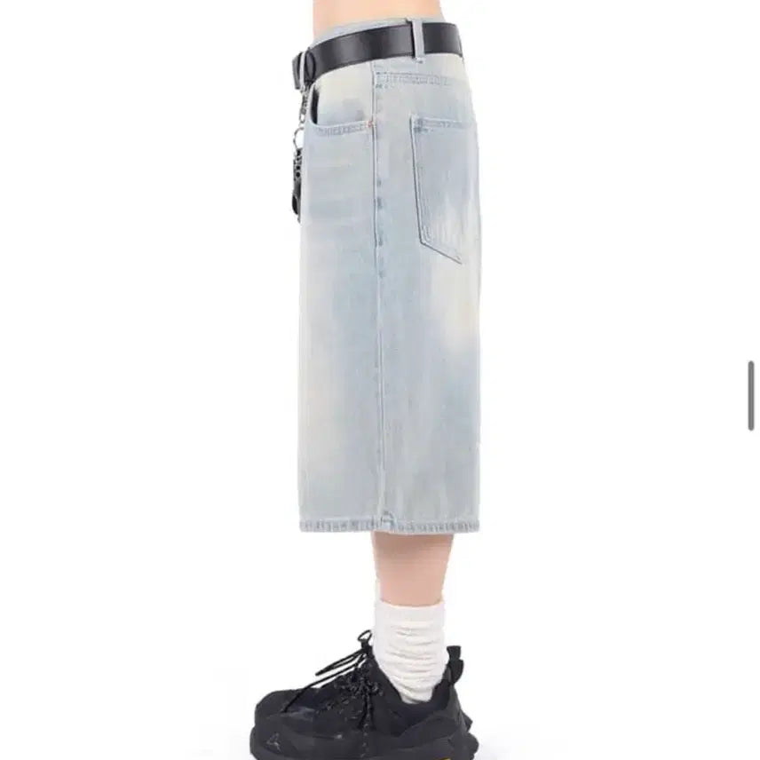 [BUNJANG] Rit Kim Bermuda Light Wash Denim Pants / 릿킴 버뮤다 연청바지