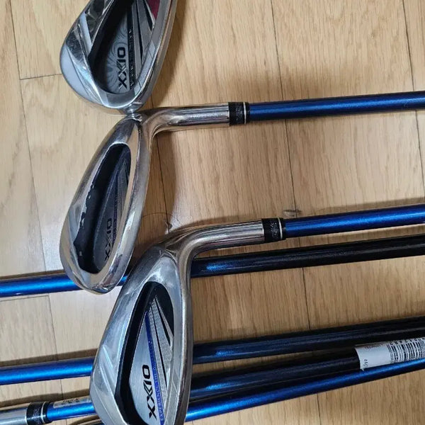 [BUNJANG] XXIO MP1100 Carbon Shaft 8-Piece Iron Set / 젝시오 XXIO 골프 직구 카본  mp1100  8개 아이언