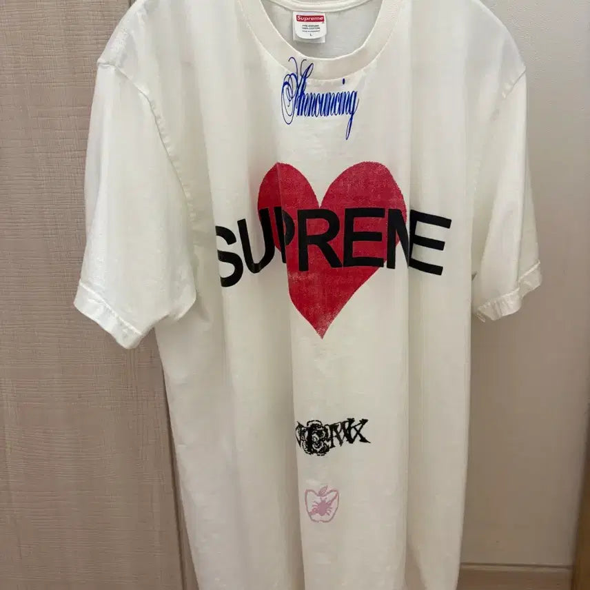 [BUNJANG] Supreme Announcing Short Sleeve T-Shirt L Cream / 슈프림 어나운싱 반팔 L