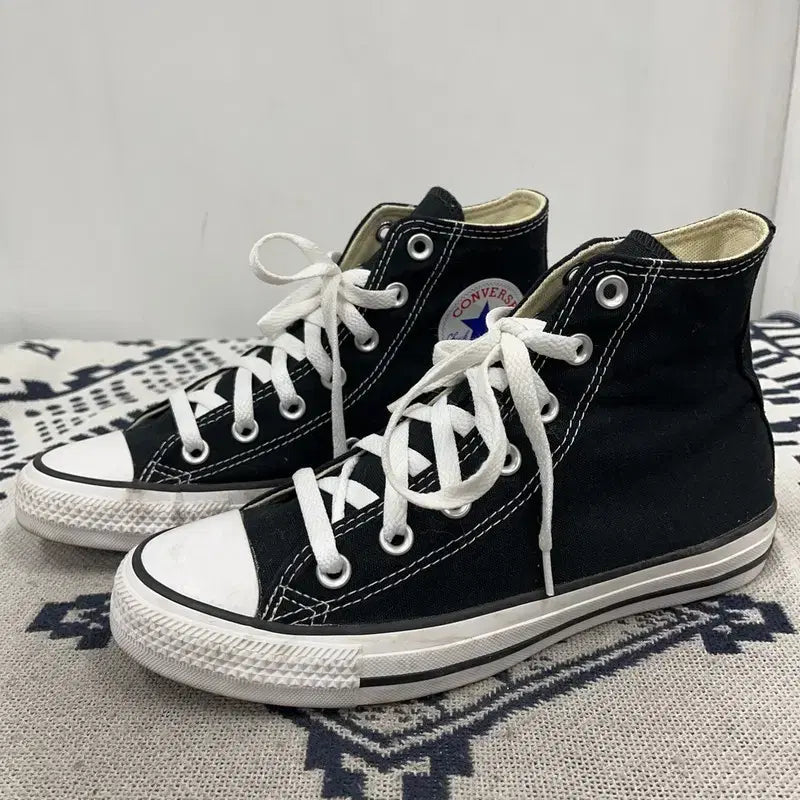 [BUNJANG] Converse Chuck Taylor All Star High Top Sneakers 240 / 컨버스 척테일 하이 스니커즈 운동화 240 X01019