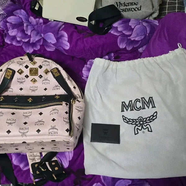 [BUNJANG] MCM Pink Leather Visetos Backpack Clutch Bag with Dust Bag / MCM 연핑크 클러치 백팩 가방 + 더스트백