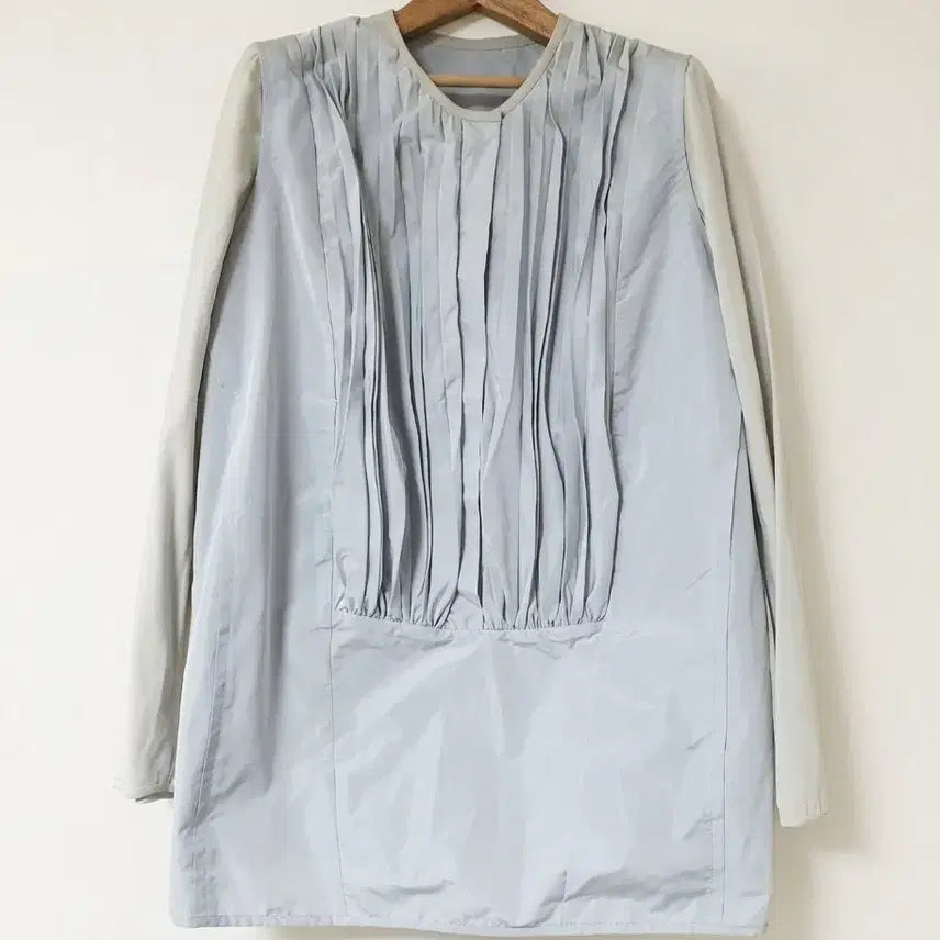 [BUNJANG] KUHO Silk Pleated Hidden Button Shirt Blouse / KUHO 구호 실크 플리츠 히든 버튼 셔츠 블라우스