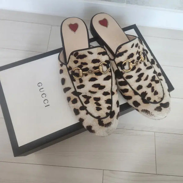 [BUNJANG] Gucci Leopard Print Heart Detail Mule Slippers / 구찌 뮬 슬리퍼