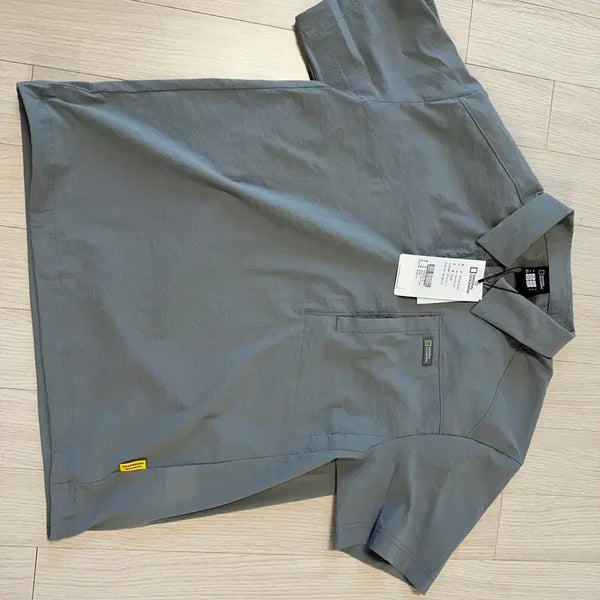 [BUNJANG] National Geographic Short Sleeve T-Shirt / 내셔널지오그래픽 반팔