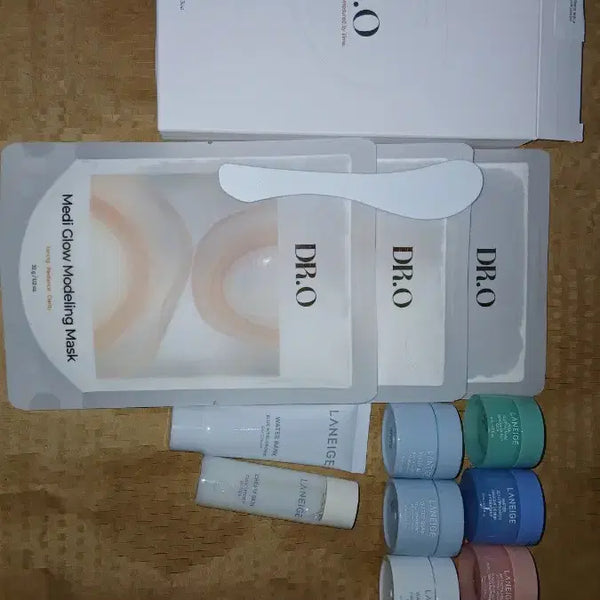 [BUNJANG] Dr. Oh MediGlow Modeling Mask 3-pack + Laneige Gift Set / (라네즈 사은품)닥터오 메디글로우 모델링 마스크 3개