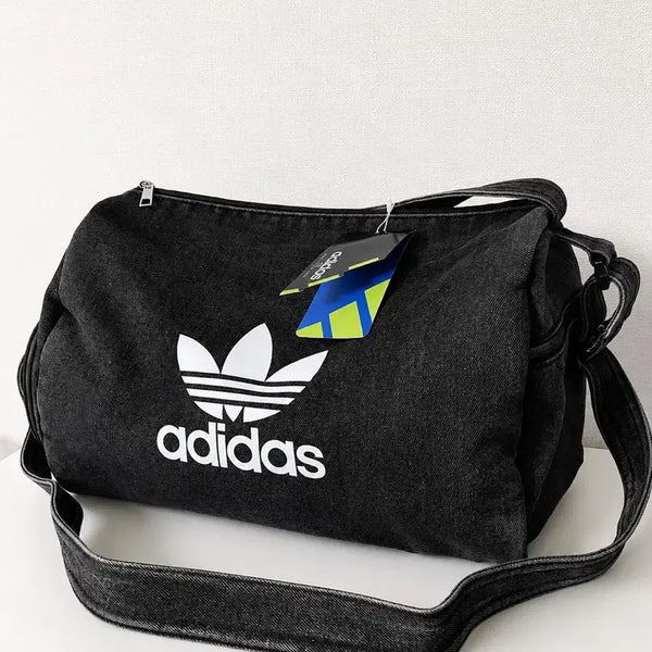 [BUNJANG] Adidas Vintage Style Big Crossbody Bag - Black / adidas Vintage Style Big Crossbody Bag B