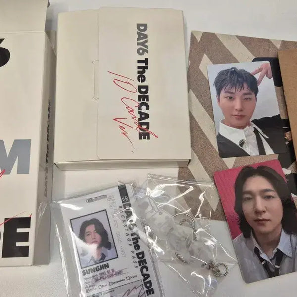 [BUNJANG] DAY6 4th Full Album 'Famm' ID Card Version Album / 데이식스 정규 4집 ID card ver 데케이드 아이디카드 앨범