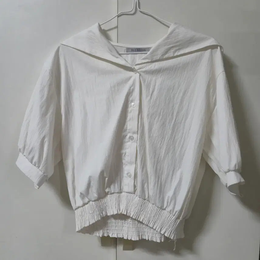 [BUNJANG] Sailor Collar Waist Banding Blouse / 세일러 카라 허리 밴딩 블라우스
