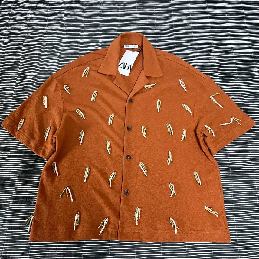 [BUNJANG] ZARA Beaded Jacquard Short Sleeve Shirt (New) / 자라 ZARA 비즈 자카드 셔츠 (새상품)