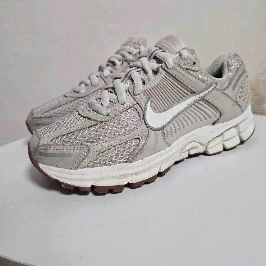 [BUNJANG] Nike Gray Running Shoes / 나이키 운동화 회색 러닝화