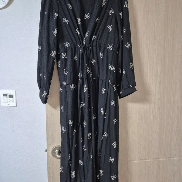 [BUNJANG] Ribbon Pattern Long Dress Black / 리본 패턴 롱 원피스 블랙