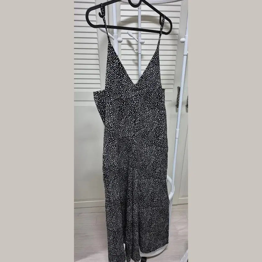 [BUNJANG] Polka Dot Jumpsuit Overalls Wide Pants / 도트 점프수트 오버롤 와이드팬츠