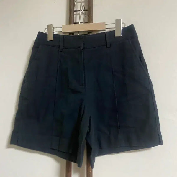 [BUNJANG] Brielle Navy Short Pants Size 66 / 브리엘 네이비 숏팬츠 66