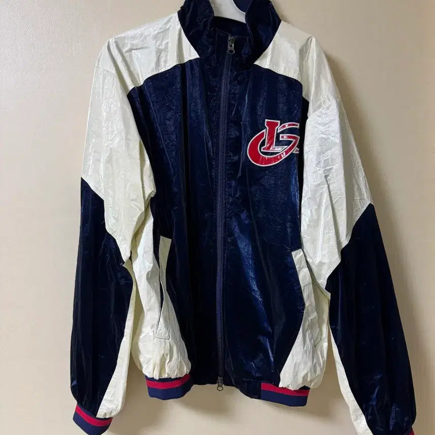 [BUNJANG] Lotte Giants Champion Retro Colorblock Jumper Size 95 (M) / 롯데자이언츠 챔피언 레트로 배색점퍼 95(M)