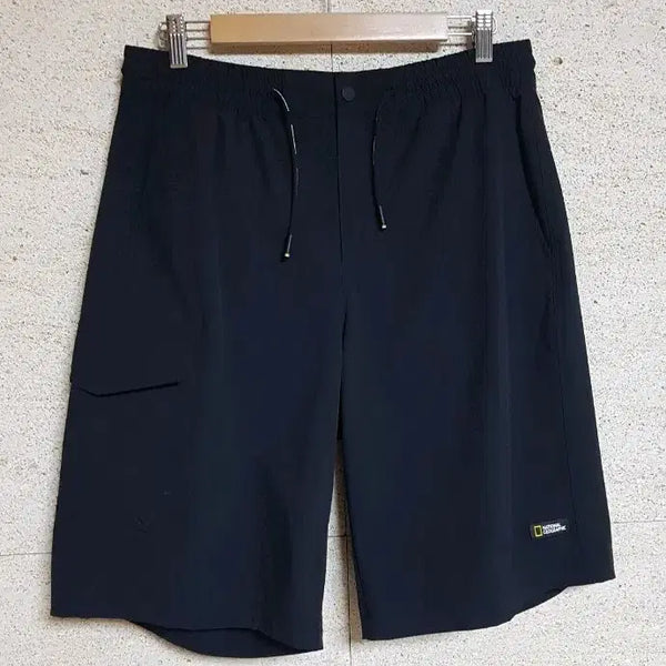 [BUNJANG] National Geographic Men's 5-Point Regular Fit Cargo Shorts / 내셔널지오그래픽 남성 5부 레귤러핏 반바지 32~34인치