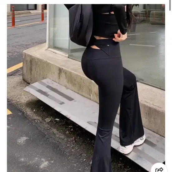[BUNJANG] Hardi Bootcut Leggings Black / Hardi 하디 부츠컷 레깅스 블랙 정가 3.1