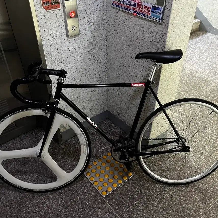 [BUNJANG] VeloLine Lucy Fixed Gear Bicycle / 경륜 픽시 판/대/교 네고 가능