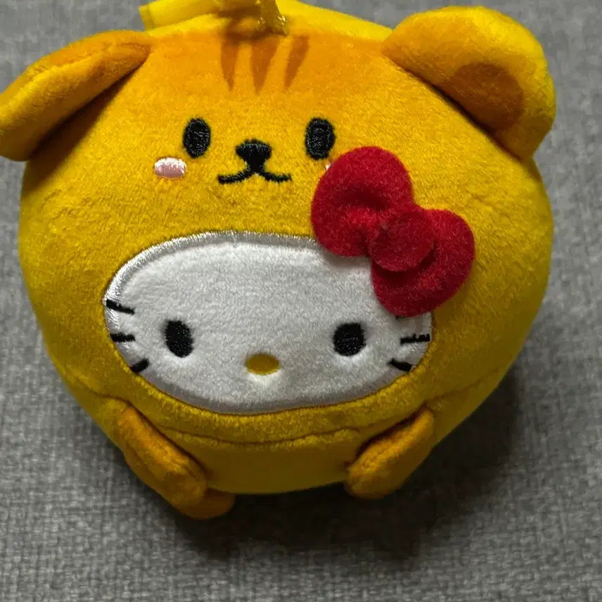 [BUNJANG] Sanrio Hello Kitty Keychain / 산리오 헬로키티 키링