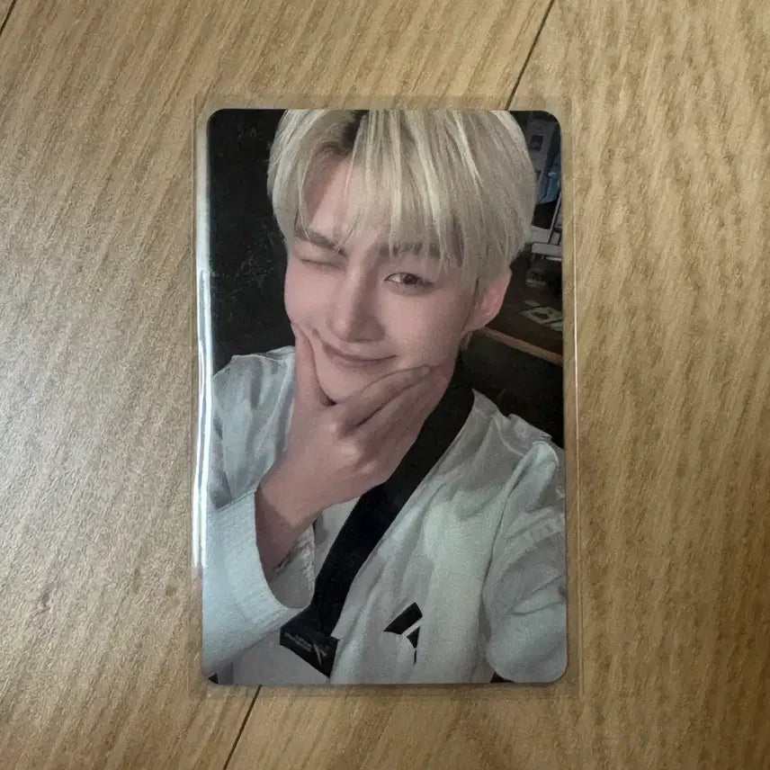 [BUNJANG] TWS Jihoon 42club Japan Fanmeeting Photocard / 투어스 TWS 팬미팅 일본 42club 지훈 포카 양도