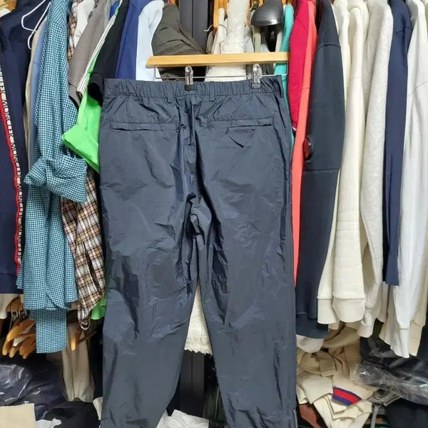 [BUNJANG] Prada Navy Men's Track Jogger Pants Size 48 / 프라다 네이비 남성 트랙 조거 팬츠 새상품 48 매장판